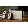 Nintendo Switch OLED model igraće konzole, bijeli Joy-Con (NSH008) Nintendo Switch OLED model igraće konzole, bijeli Joy-Con (NSH008)