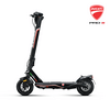 Ducati Electric Scooter Pro 3 elektromos roller, irányjelzővel Ducati Electric Scooter Pro 3 elektromos roller, irányjelzővel