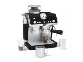 DeLonghi Barista: Set za igru s aparatom za kavu DeLonghi Barista: Set za igru s aparatom za kavu