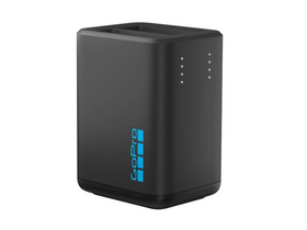 GoPro Dupla töltő + 2 db akkumulátor HERO13-hoz (AEDBD-201-EU) GoPro Dupla töltő + 2 db akkumulátor HERO13-hoz (AEDBD-201-EU)