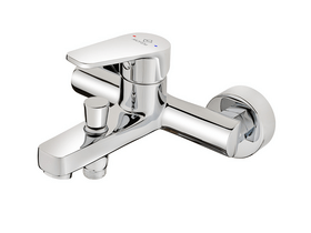 Mofém Zenit Kádtöltő csaptelep zuhanyszettel (151-1901-00) Mofém Zenit Kádtöltő csaptelep zuhanyszettel (151-1901-00)