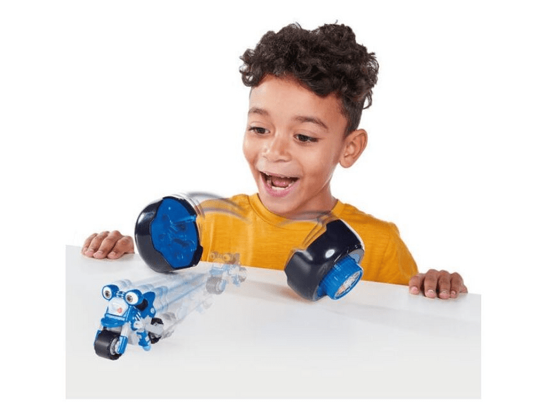 Ricky Zoom s bacačem na valjke figura (T20058A)