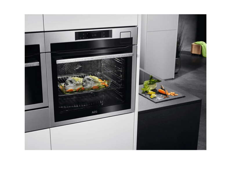 AEG BSE798380M SteamPro Beépíthető sütő