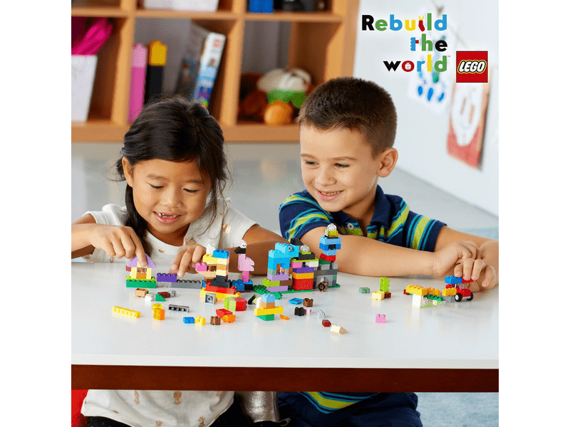 LEGO® Classic kreativni kovčeg s igračkama (10713)