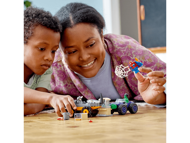 LEGO® Marvel Hulk vs. Rhino teherautós leszámolás (10782)