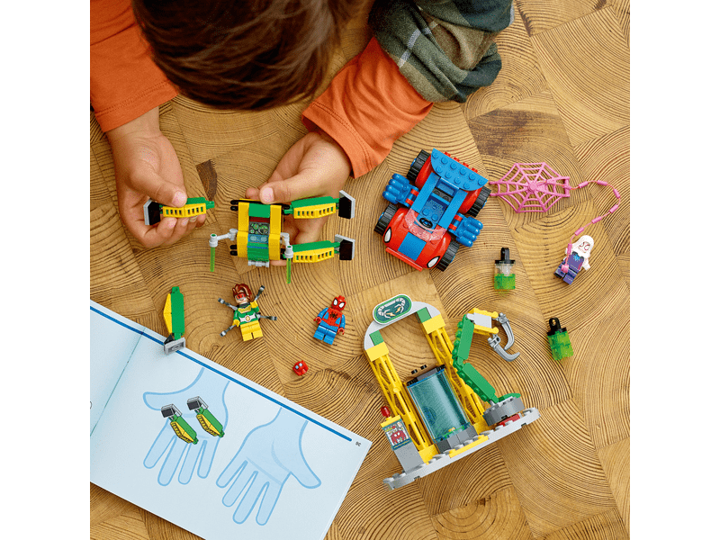 LEGO® Marvel Pókember Dr Octopus laborjában (10783)