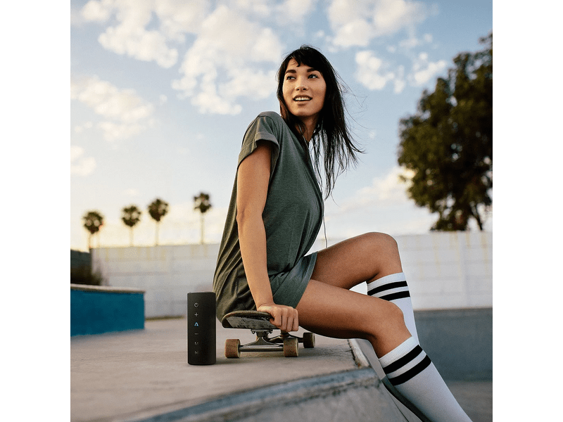 LAMAX Sounder2 Play Hangszóró, Fekete