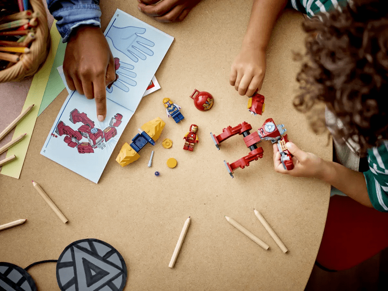 LEGO® Marvel Vasember Hulkbuster vs. Thanos