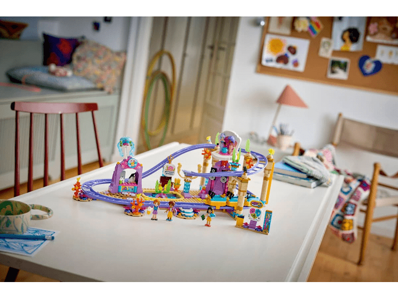 LEGO® Friends Hableányos hullámvasút (42703)