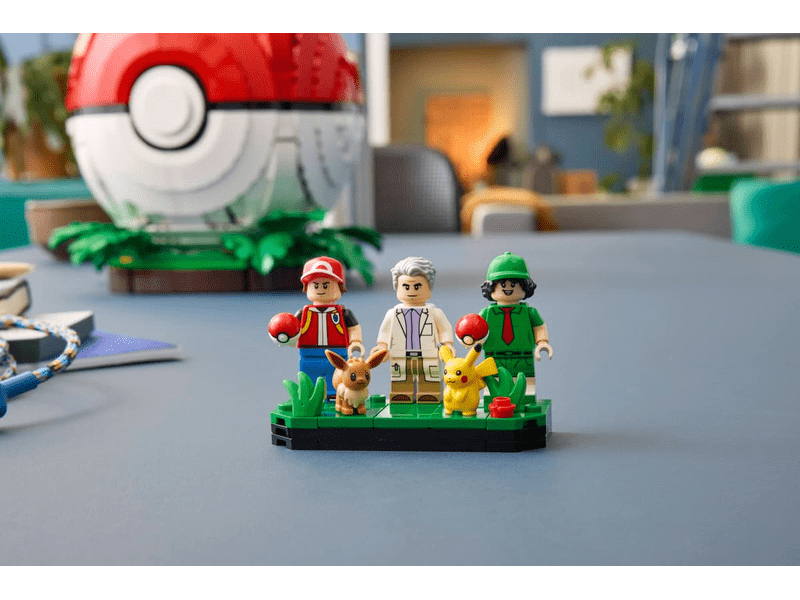 LEGO® Pokémon™ Ikonikus Trénerpillanatok Pokélabda (72154)