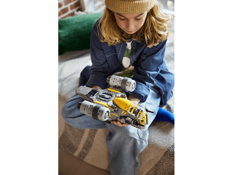 LEGO® Star Wars™ Razor Crest™ (75447)