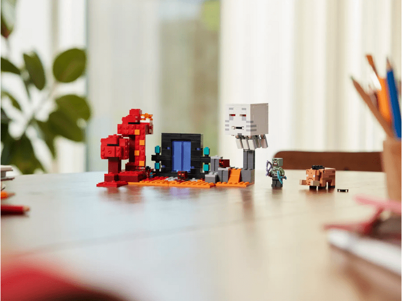 LEGO® Minecraft® Zamka na vratima podzemlja (21255)