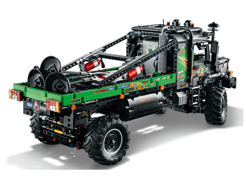 LEGO® Technic™ Applikációval irányítható 4x4 Mercedes-B (42129)