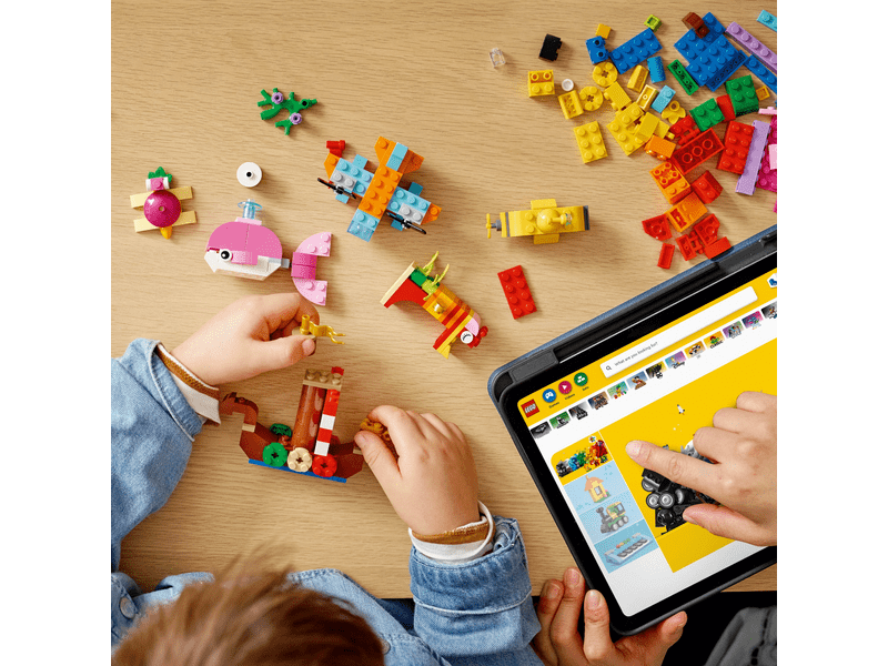 LEGO® Classic Kreatív óceáni móka (11018)