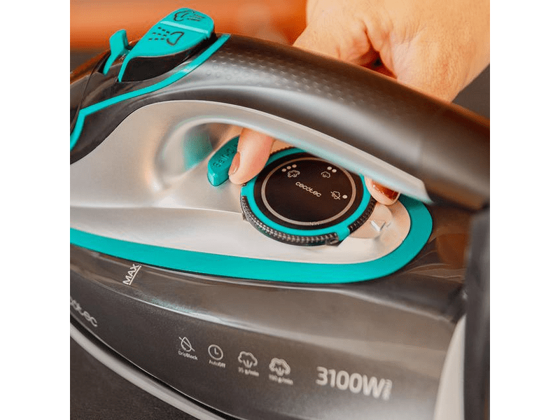 Cecotec IronHero 3100 Akkus gőzölős vasaló