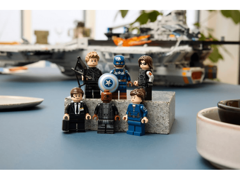 LEGO® Marvel S.H.I.E.L.D. Helicarrier (76354)