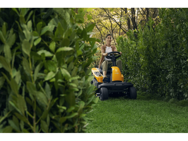 Stiga Swift 372e akkus fűnyíró traktor (2T0250481/ST1)
