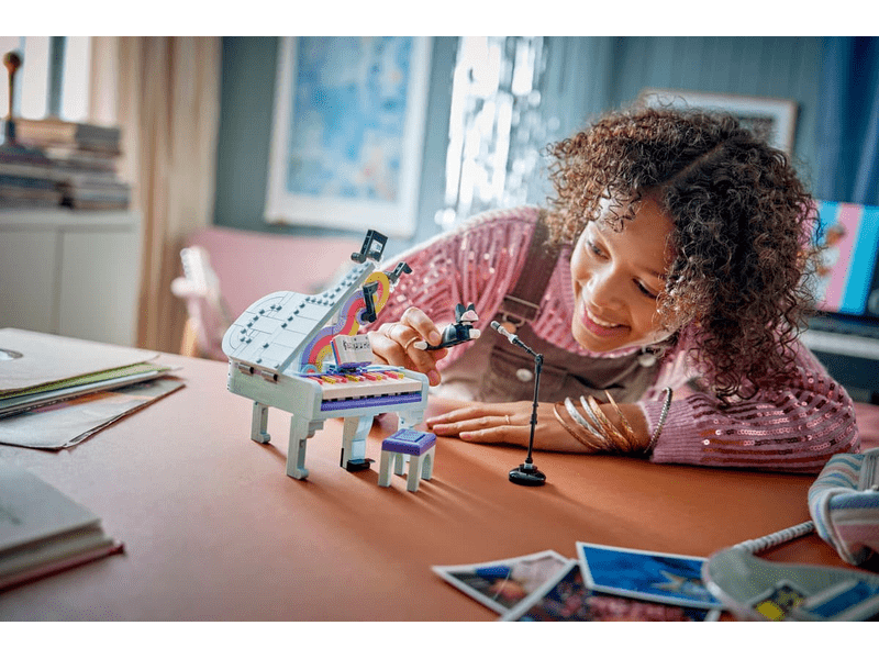 LEGO® Creator 3 az 1-ben Zenés dekoráció cicával (31392)