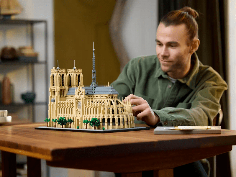 LEGO® Architecture A párizsi Notre-Dame (21061)