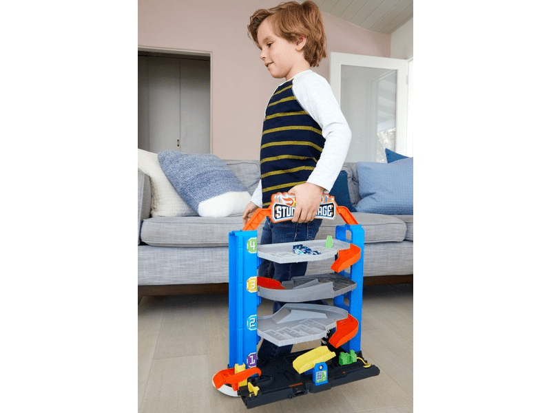 Hot Wheels: Kaszkadőr garázs szett (GNL70)