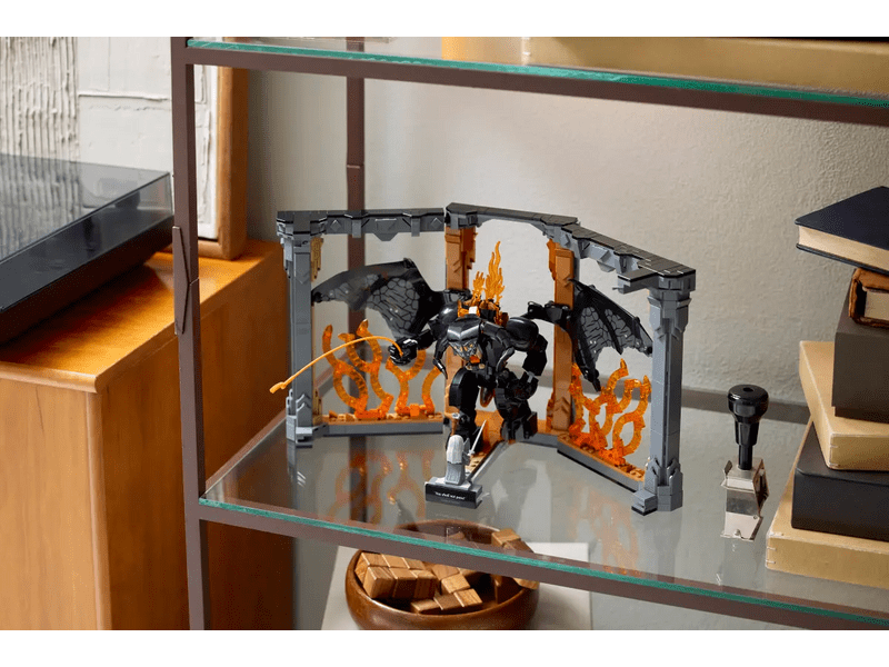 LEGO® Ikone Kutak za knjige: Gospodar prstenova: Balrog™ (10367)