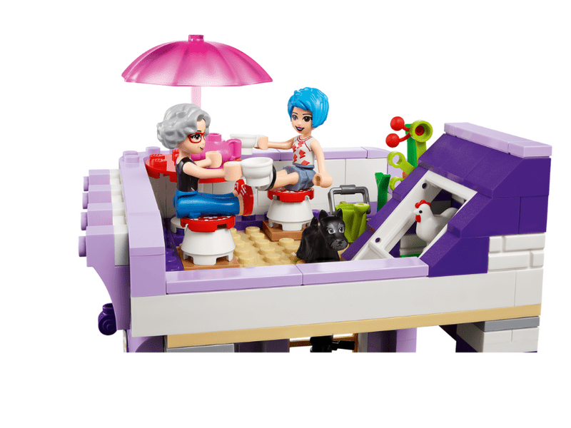 LEGO® Friends Fő utcai épület (41704)