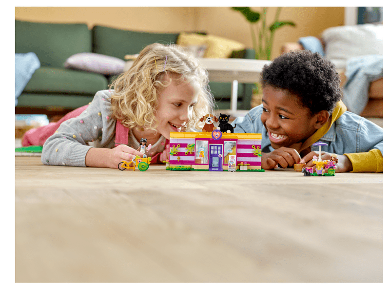 LEGO® Friends Kisállat örökbefogadó kávézó (41699)