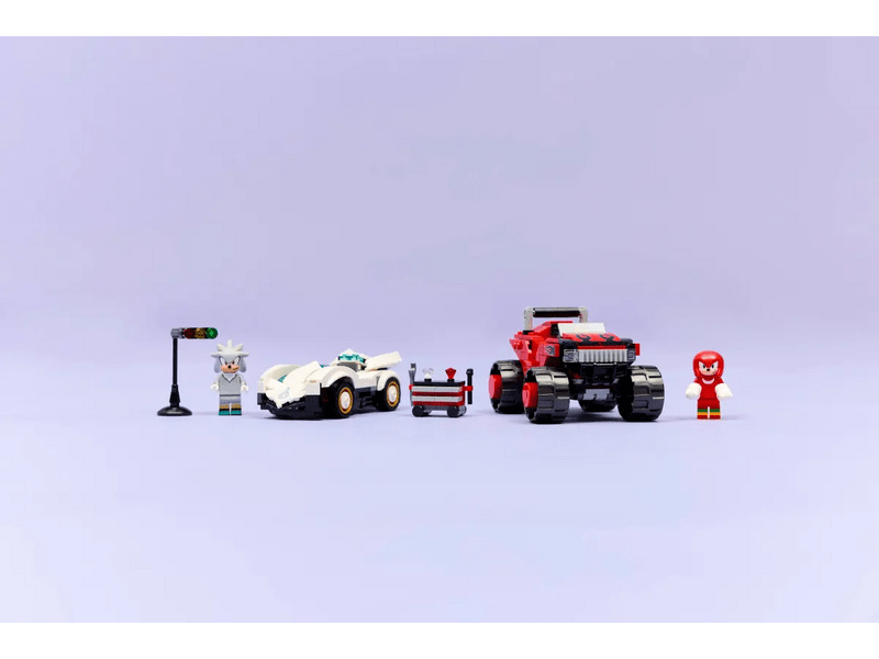 LEGO® Sonic the Hedgehog™ Silver autója Knuckles monster truckja ellen (77118)