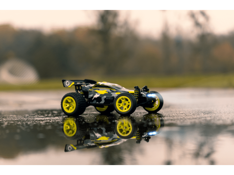 Overmax X Pace trkaći automobil