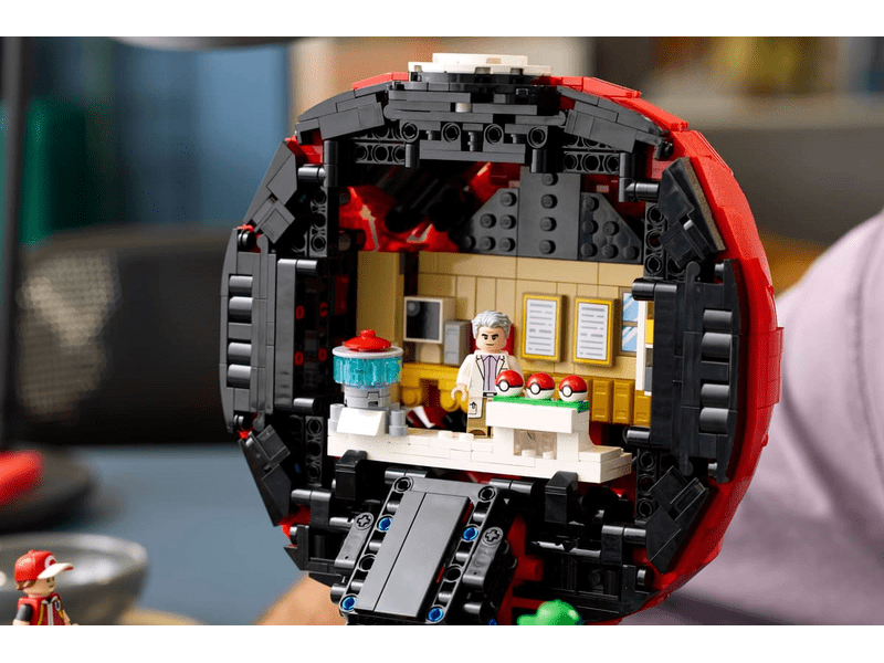 LEGO® Pokémon™ Ikonikus Trénerpillanatok Pokélabda (72154)