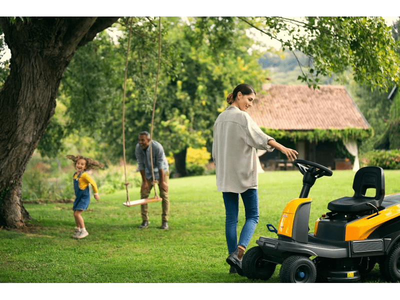 Stiga Swift 372e akkus fűnyíró traktor (2T0250481/ST1)