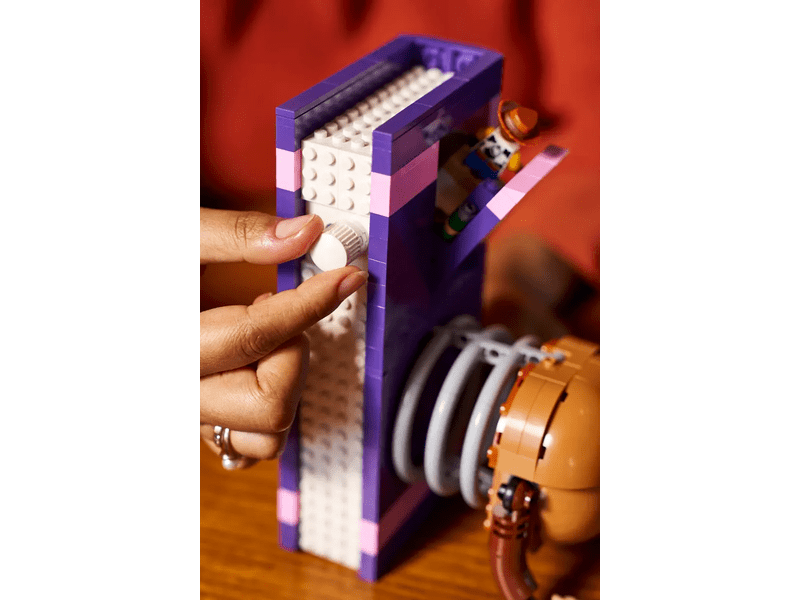 LEGO® Disney és Pixar Toy Story: Slinky kutya könyvtámasz (43301)