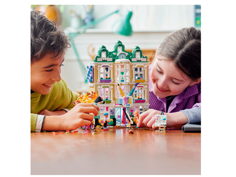 LEGO Friends Emma művészeti iskolája