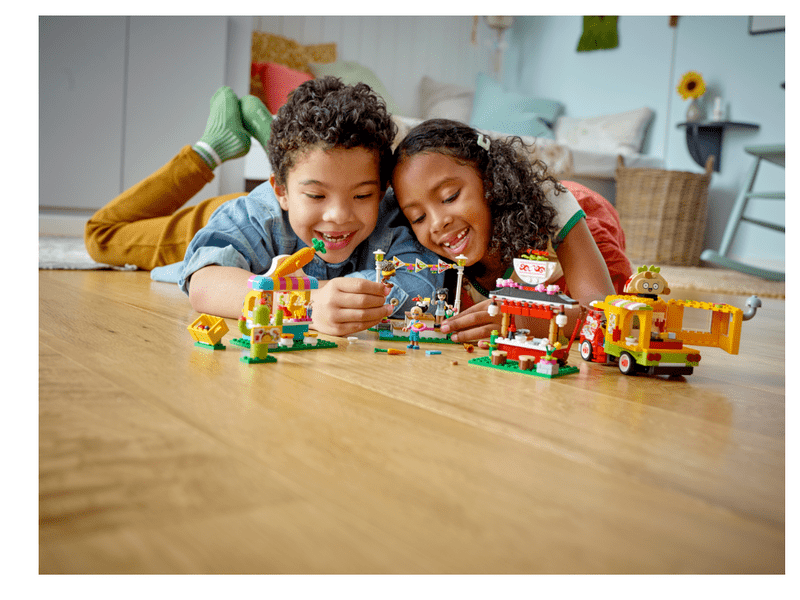 LEGO® Friends Street Food piac (41701)