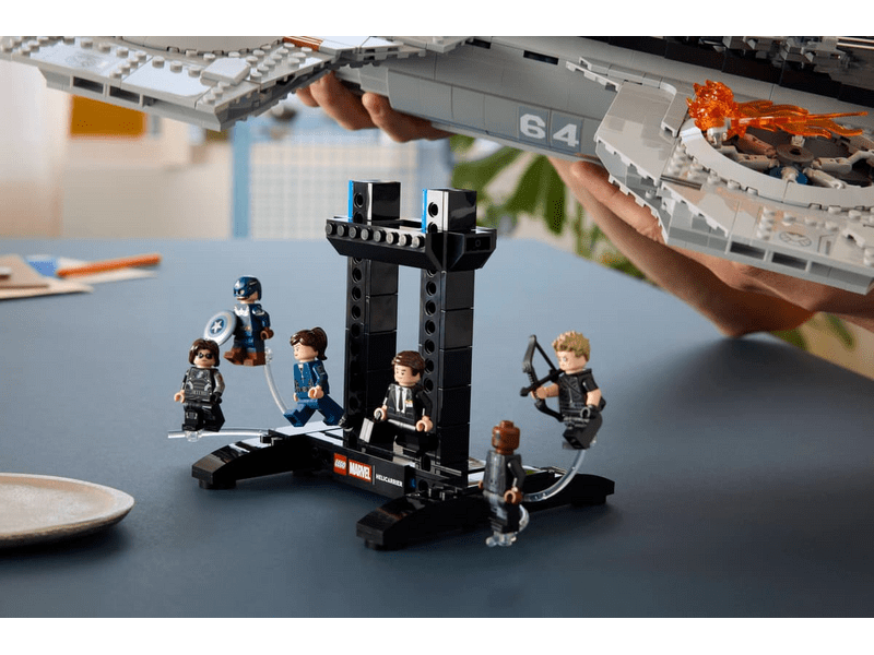LEGO® Marvel S.H.I.E.L.D. Helicarrier (76354)