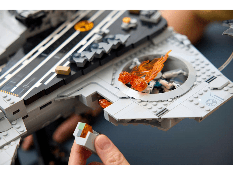 LEGO® Marvel S.H.I.E.L.D. Helicarrier (76354)