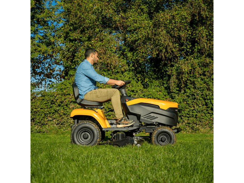 Stiga Tornado 398e Akkus fűnyíró traktor (akku nélkül) (2T0670481/ST1)