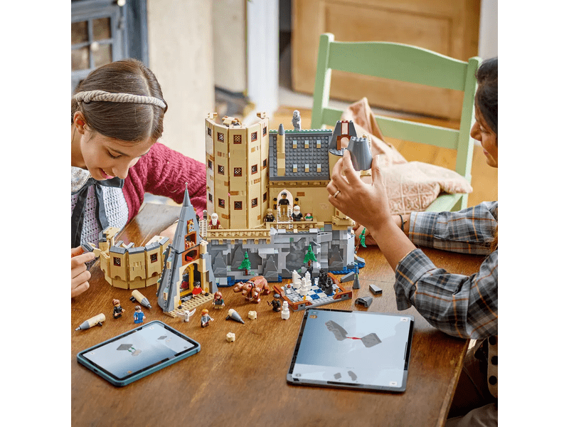 LEGO® Harry Potter™ Dvorac Hogwarts™: Središnji toranj (76454)