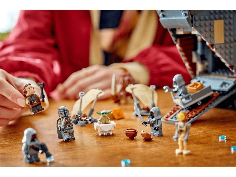 LEGO® Star Wars™ Offworld homokkúszó és Mudhorn (75453)