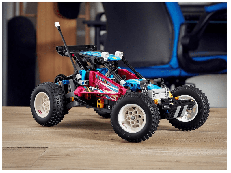 LEGO® Technic™ Terepjáró homokfutó (42124)
