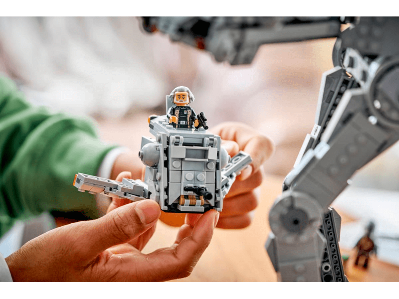 LEGO® Star Wars™ Az Újjászületett Birodalom AT-AT™ lépegetője INT-4-gyel (75454)
