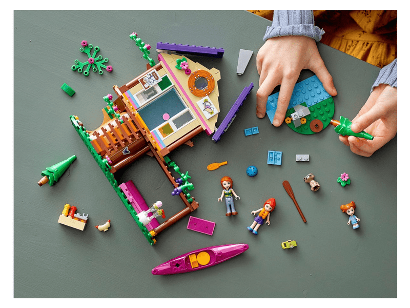 LEGO® Friends Erdei házikó (41679)