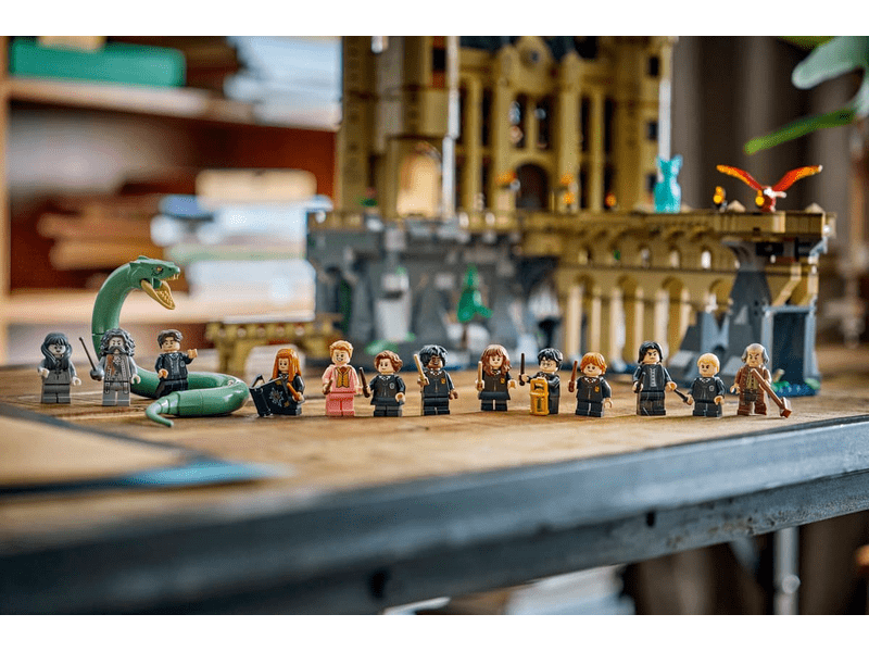 LEGO® Harry Potter™ Roxfort™ kastély: Keleti szárny (76473)