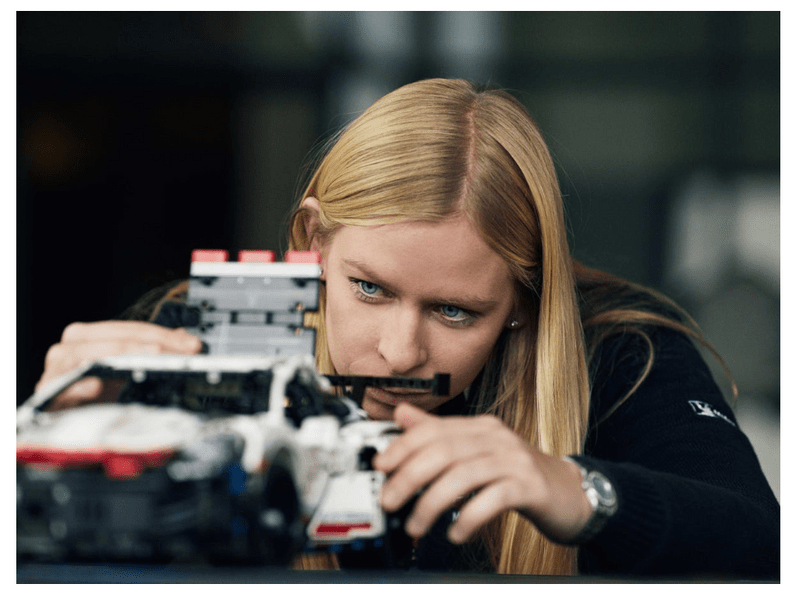 LEGO® Technic™ Porsche 911 RSR (42096)