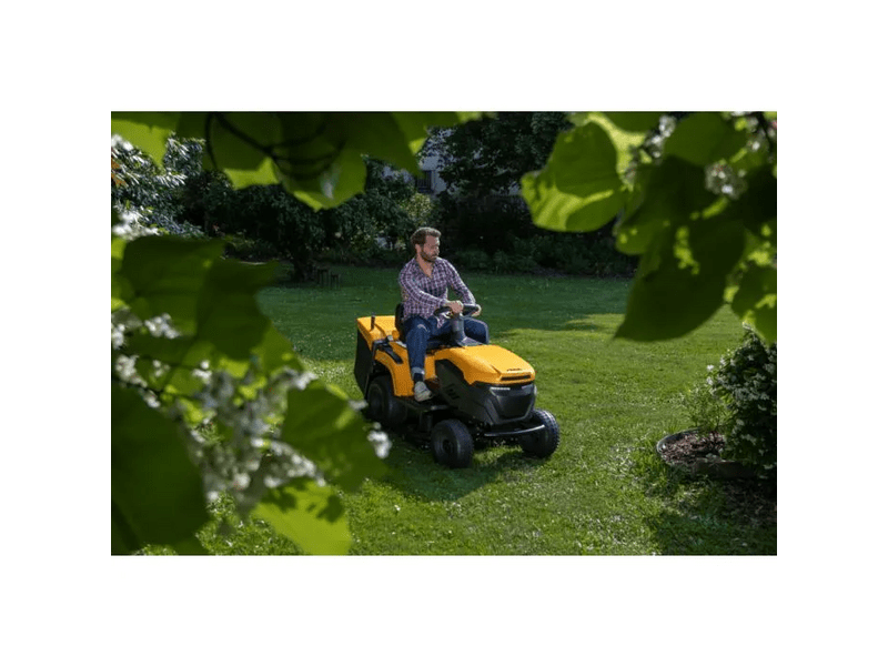 Stiga Estate 384e Akkus fűgyűjtős fűnyíró traktor (2T2210481/ST1)