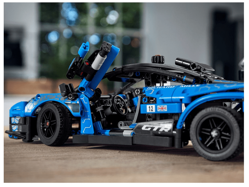 LEGO® Technic™ McLaren Senna GTR™ (42123)