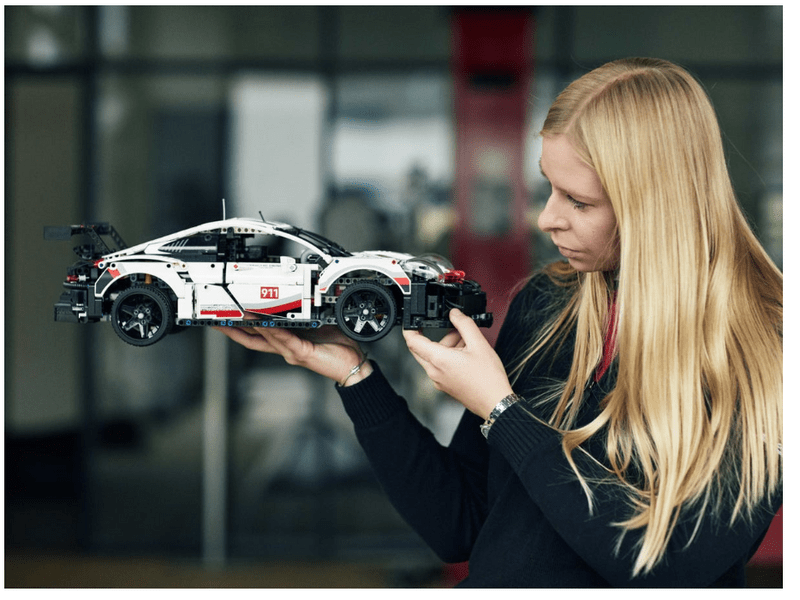 LEGO® Technic™ Porsche 911 RSR (42096)