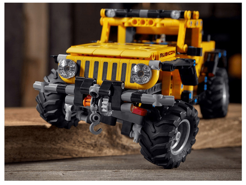 LEGO® Technic™ Jeep® Wrangler (42122)