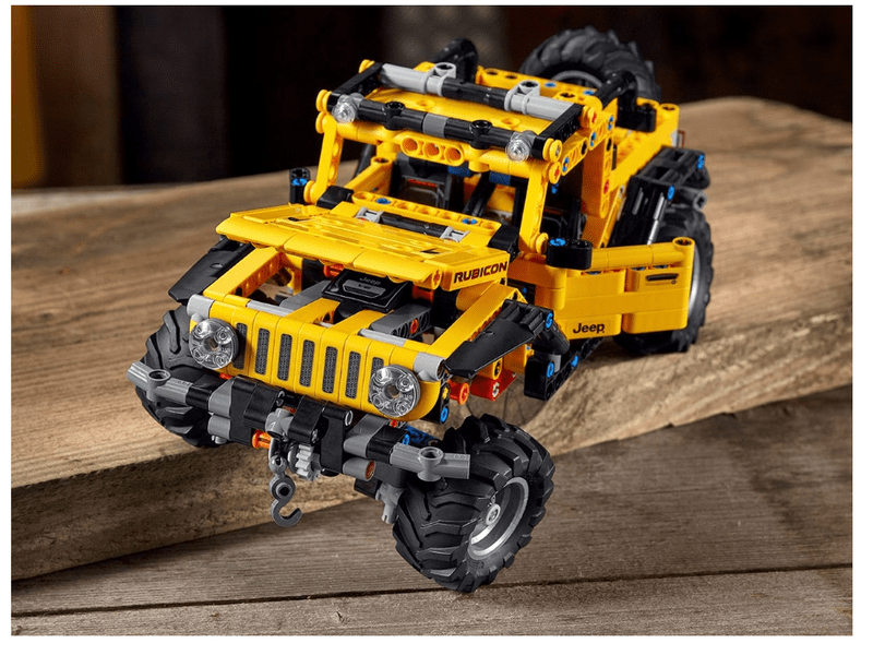 LEGO® Technic™ Jeep® Wrangler (42122)