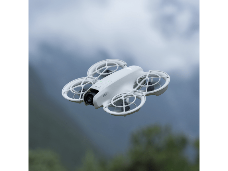 DJI Neo